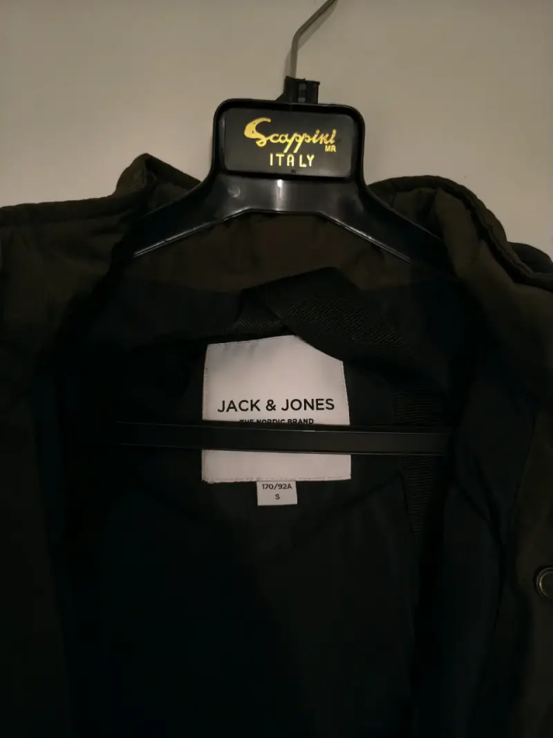 Parka Jack & Jones con capucha color marrón - 3