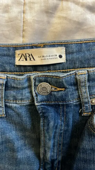 Jeans azul Zara para mujer - miniatura 3