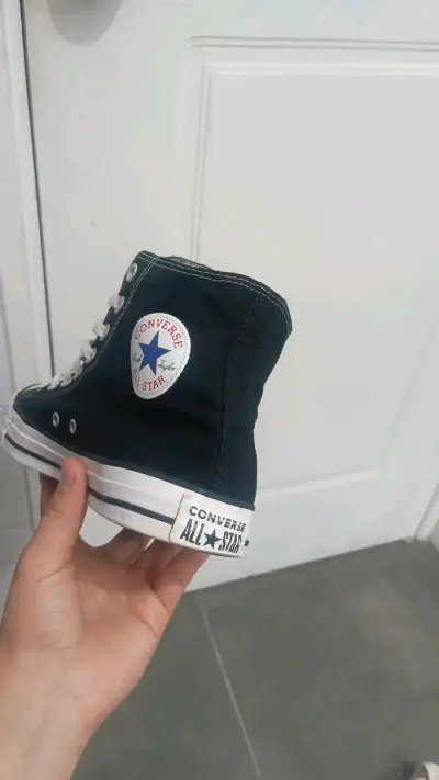 Zapatillas Converse Chuck Taylor negras clásicas - miniatura 4