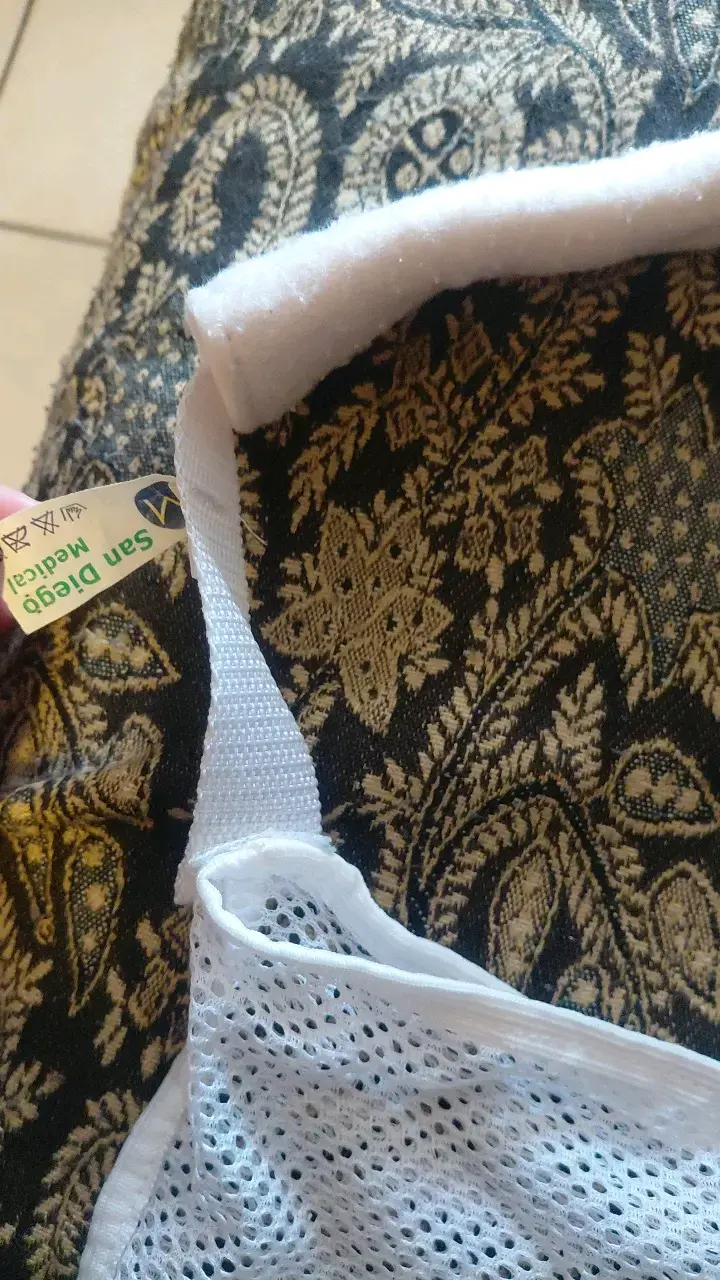 Cabestrillo de malla blanco para brazo - 3