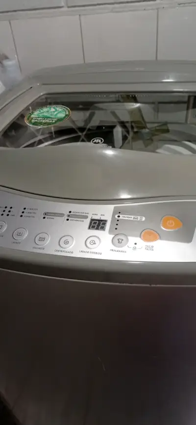Lavadora automática con múltiples programas - miniatura 1