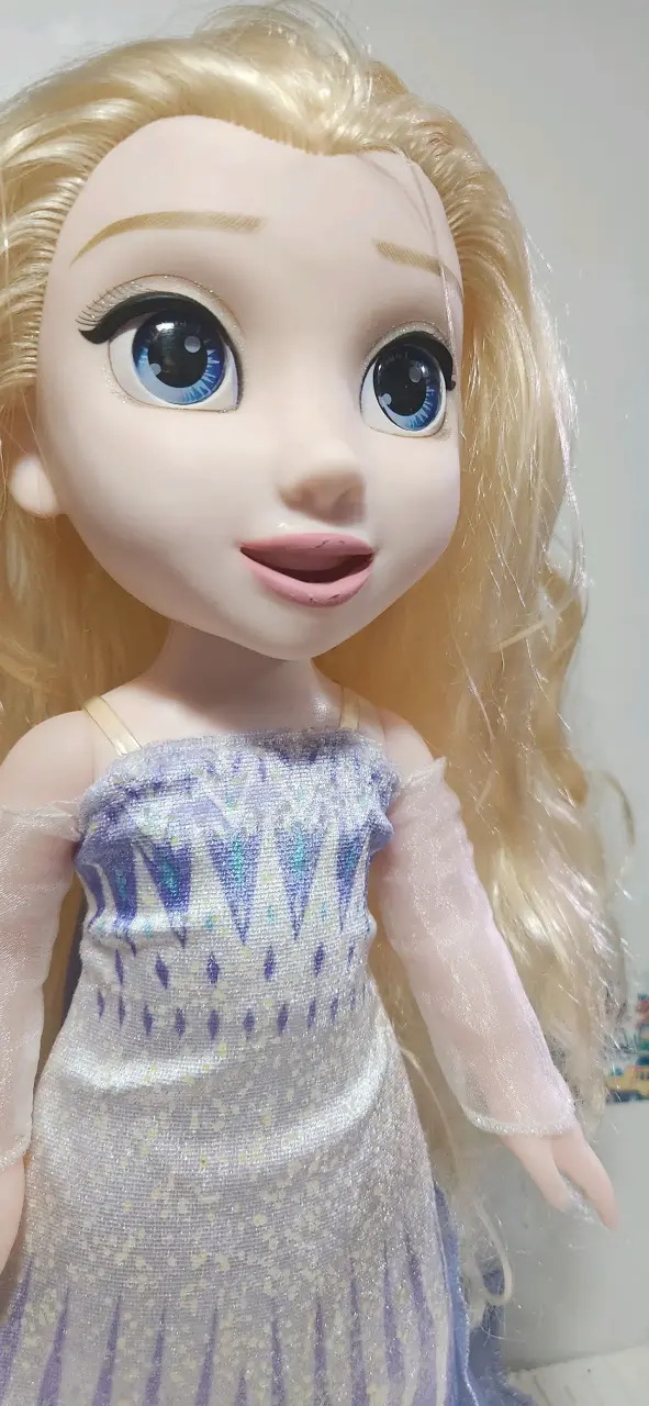 Muñeca Elsa Frozen 2 - 4