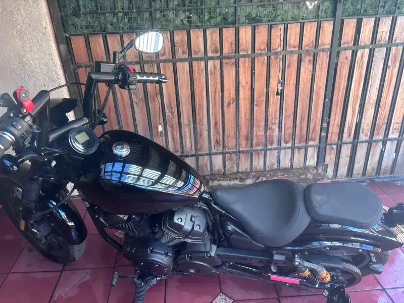 Yamaha Bolt 950 - 1