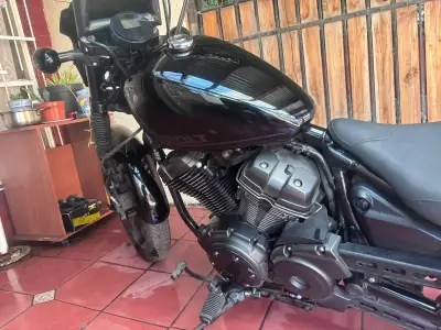 Yamaha Bolt 950 - miniatura 4