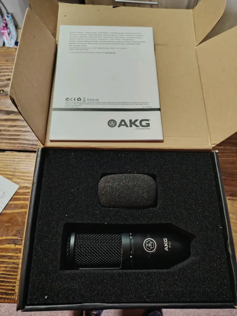 Micrófono de condensador AKG P120 para grabación - 3