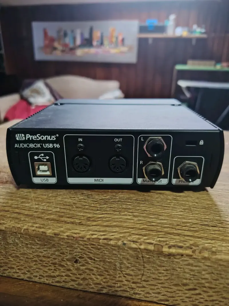 Interfaz de Audio PreSonus AudioBox USB 96 - 2