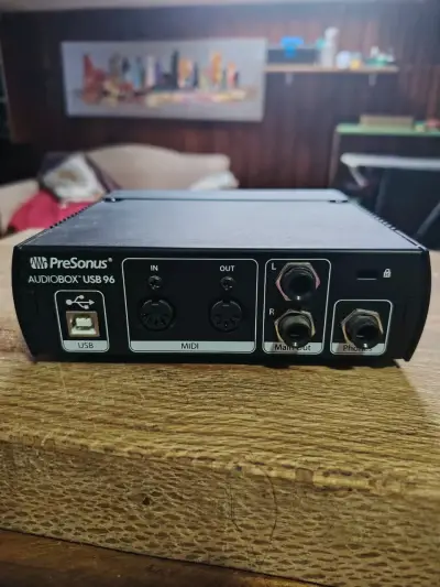 Interfaz de Audio PreSonus AudioBox USB 96 - miniatura 2