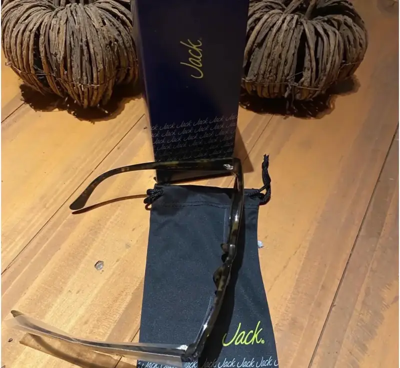 Gafas de Sol Negras Jack con Estuche - 3