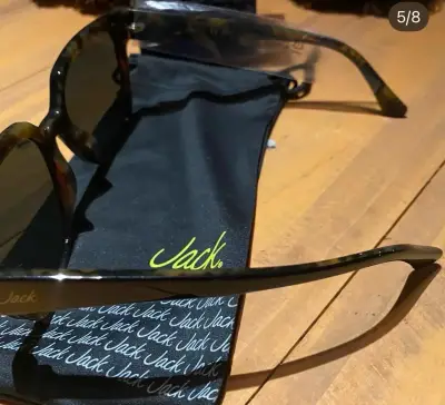 Gafas de Sol Negras Jack con Estuche - miniatura 4