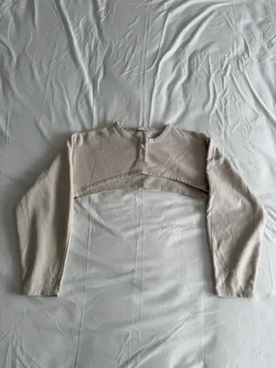Polerón corto beige para mujer - miniatura 1