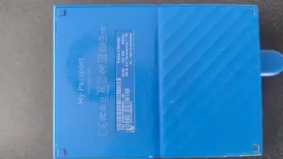 Disco Duro Externo 4TB USB 3.0 WD My Passport Azul - miniatura 2
