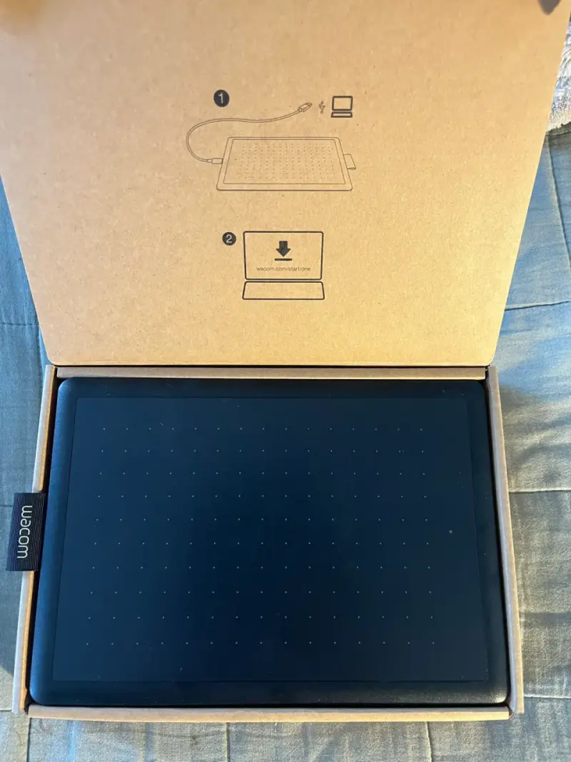 Tableta gráfica One by Wacom con lápiz - 2