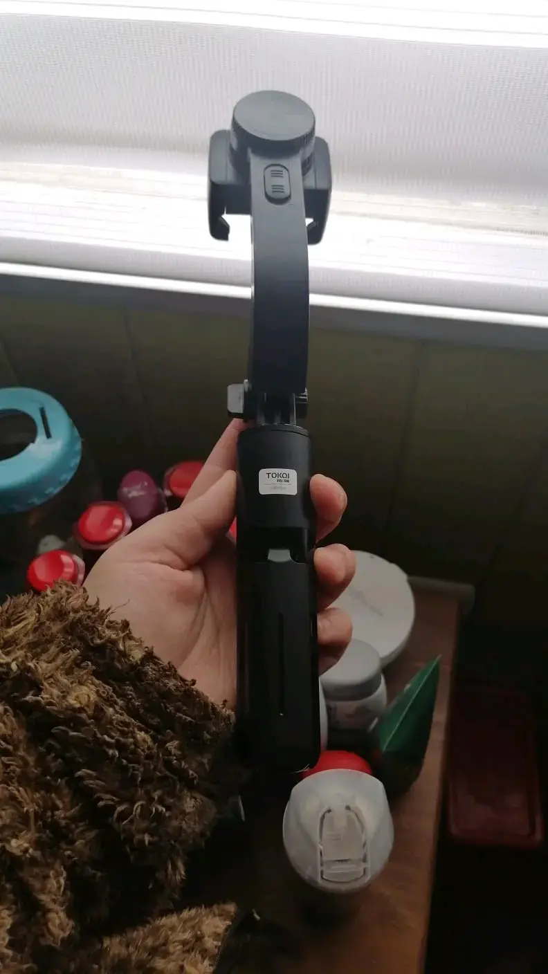 Trípode selfie stick portátil con soporte ajustable - 3