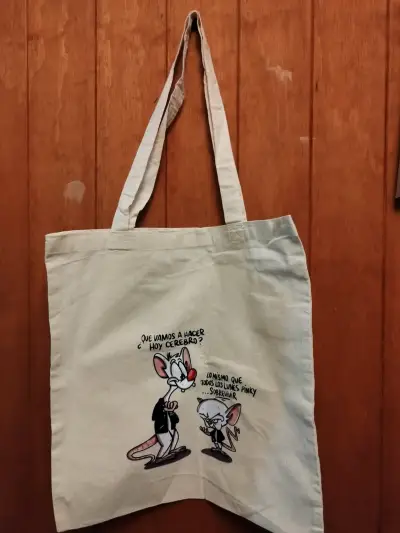 Bolsa de tela negra con diseño de personaje - miniatura 5