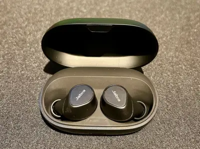 Audífonos Inalámbricos Jabra Elite 7 Pro - miniatura 2
