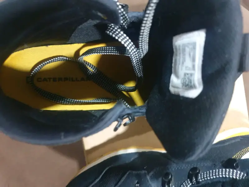 Botas Caterpillar negras para hombre - 2