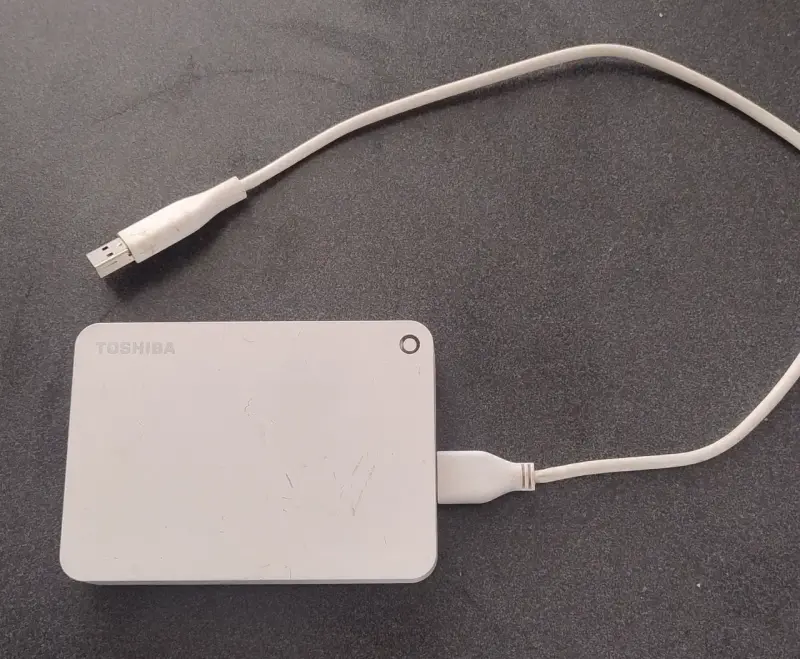 Disco duro externo Toshiba 4TB USB