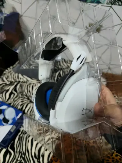 Audífonos HyperX Cloud Stinger 2 Core para PS5/PS4 - miniatura 5