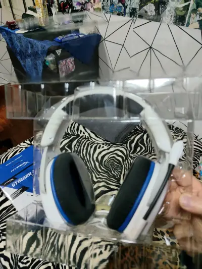 Audífonos HyperX Cloud Stinger 2 Core para PS5/PS4 - miniatura 6