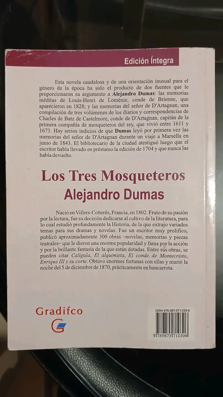 Libro Los Tres Mosqueteros de Alejandro Dumas - 3