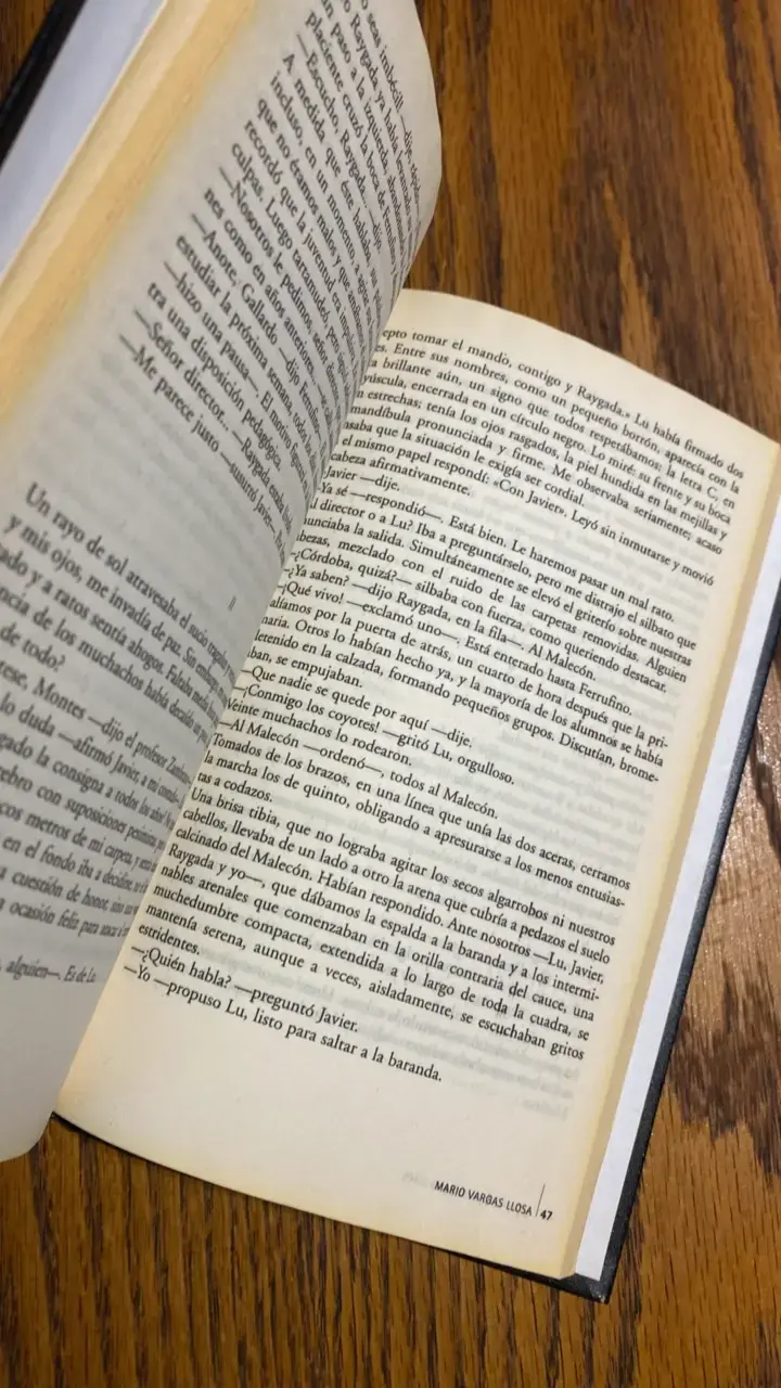 Libro Mario Vargas Llosa Los Cachorros Los Jefes - 2