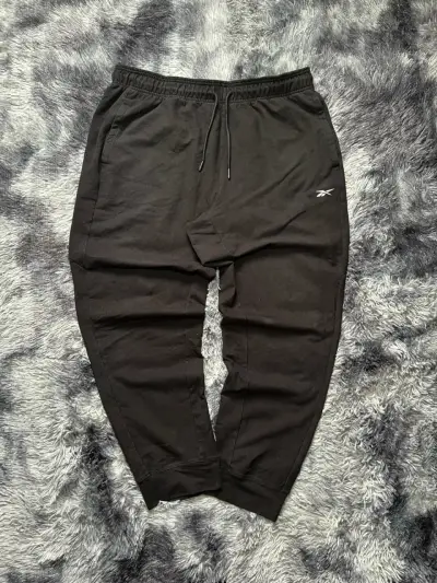 Pantalones deportivos negros Reebok para hombre - miniatura 1