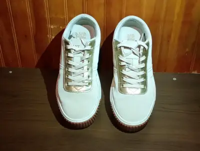 Zapatillas casuales blancas CAT para mujer - miniatura 2