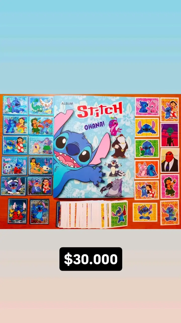 Álbum de stickers Stitch Ohana completo