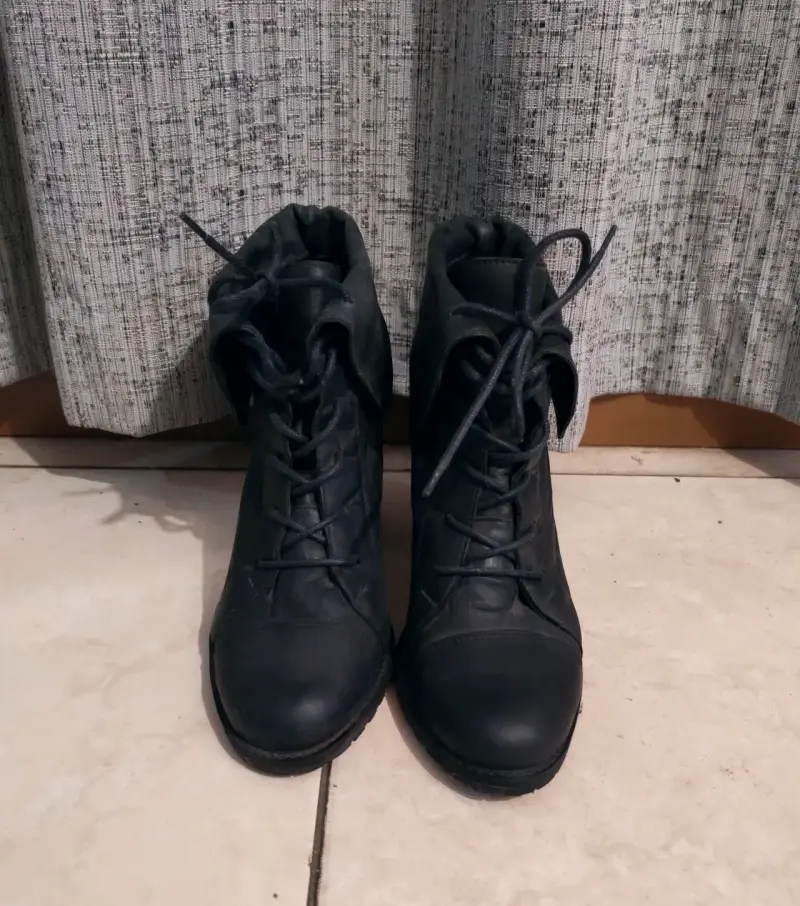 Botines de cuero negro talla 38 - 2