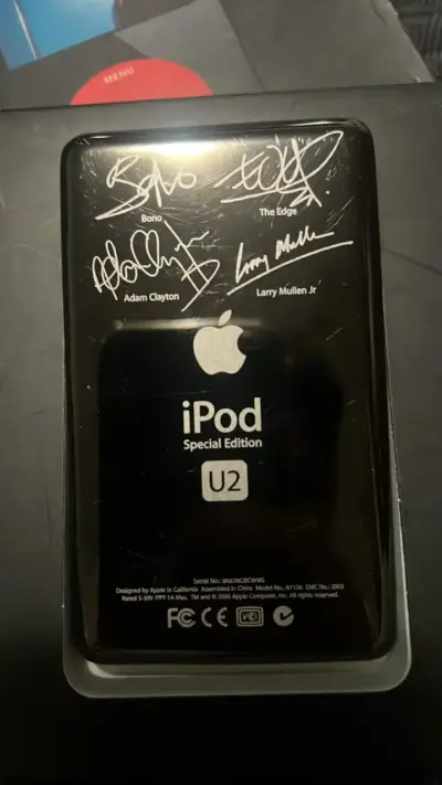 iPod Classic Edición Especial U2 con Caja - miniatura 2