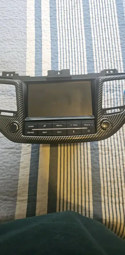 Radio con pantalla Hyundai tucson con GPS - miniatura 2