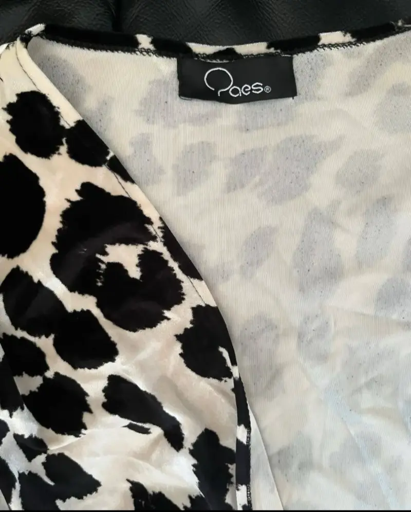 Kimono largo estampado animal print blanco y negro - 4