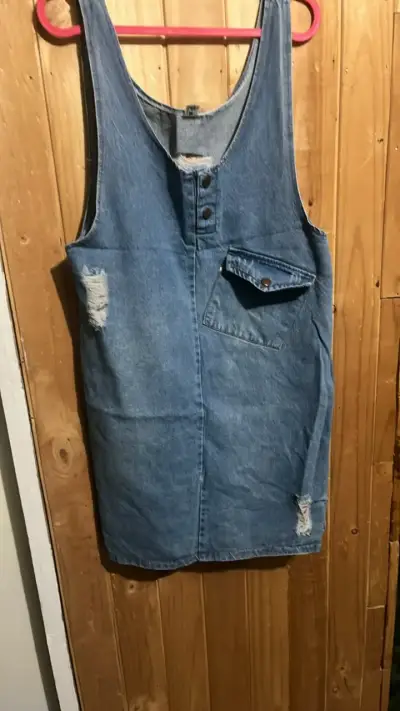 Vestido de mezclilla con diseño desgastado S/M - miniatura 1