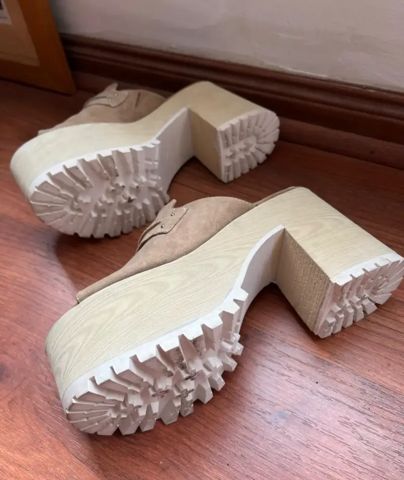 Zuecos de Plataforma Beige para Mujer - 3