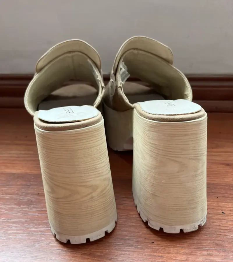 Zuecos de Plataforma Beige para Mujer - 6