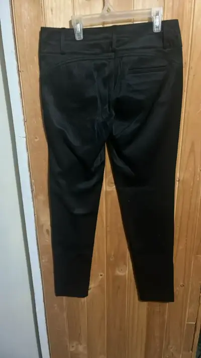 Pantalones iO negros de mujer talla 40 - miniatura 2