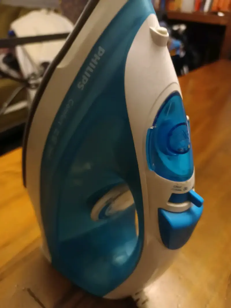 Plancha a vapor Philips con suela cerámica - 2