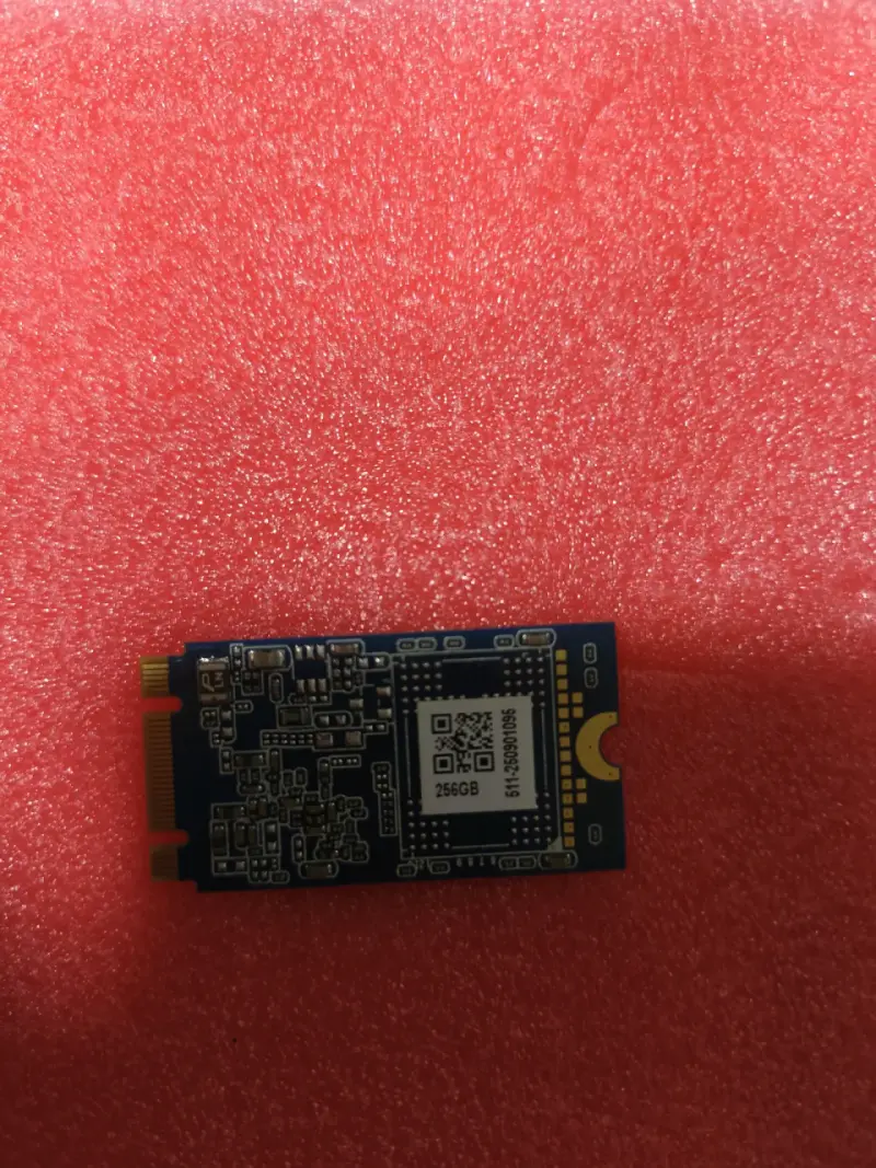 Unidad SSD M.2 2242 256GB Phison - 2