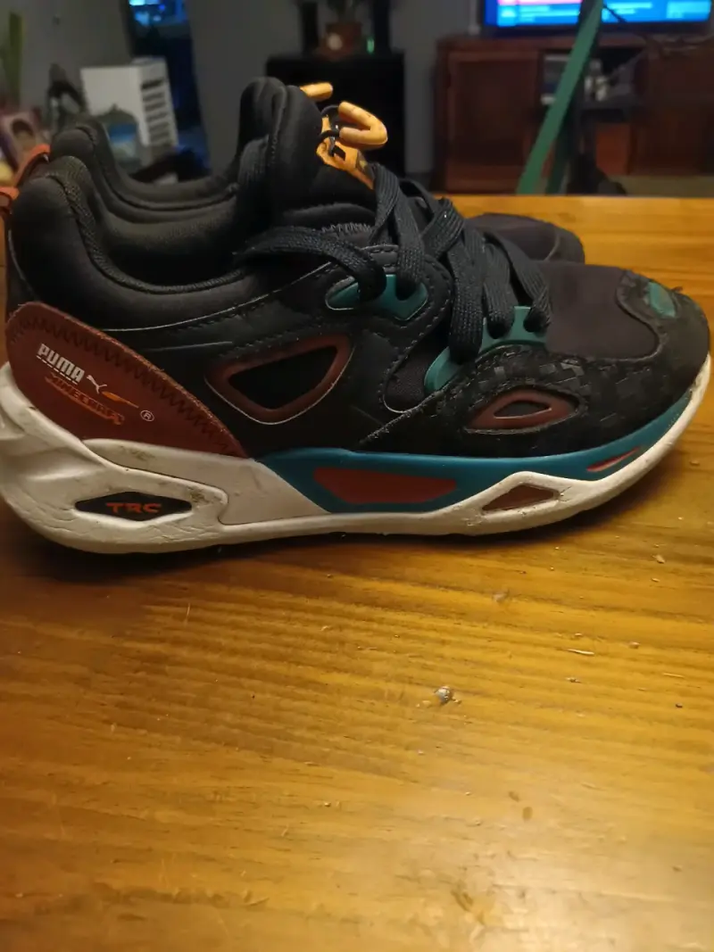 Zapatillas deportivas Puma negras y naranjas - 5