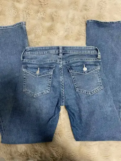Pantalones tiro bajo Flare h&m - miniatura 2