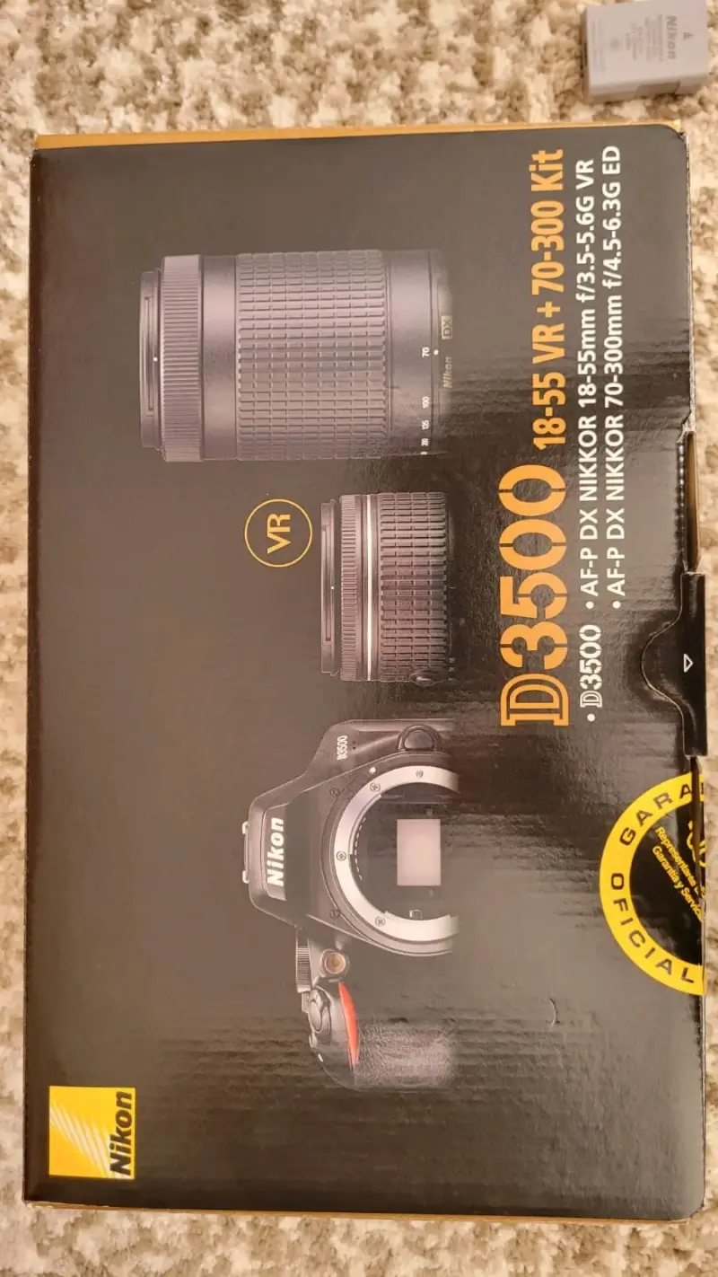 Cámara Nikon D3500 con lentes y mochila - 6