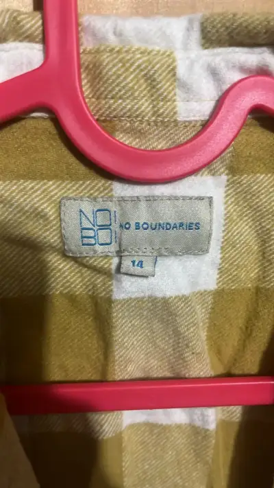 Camisa a cuadros amarilla No Boundaries - miniatura 2