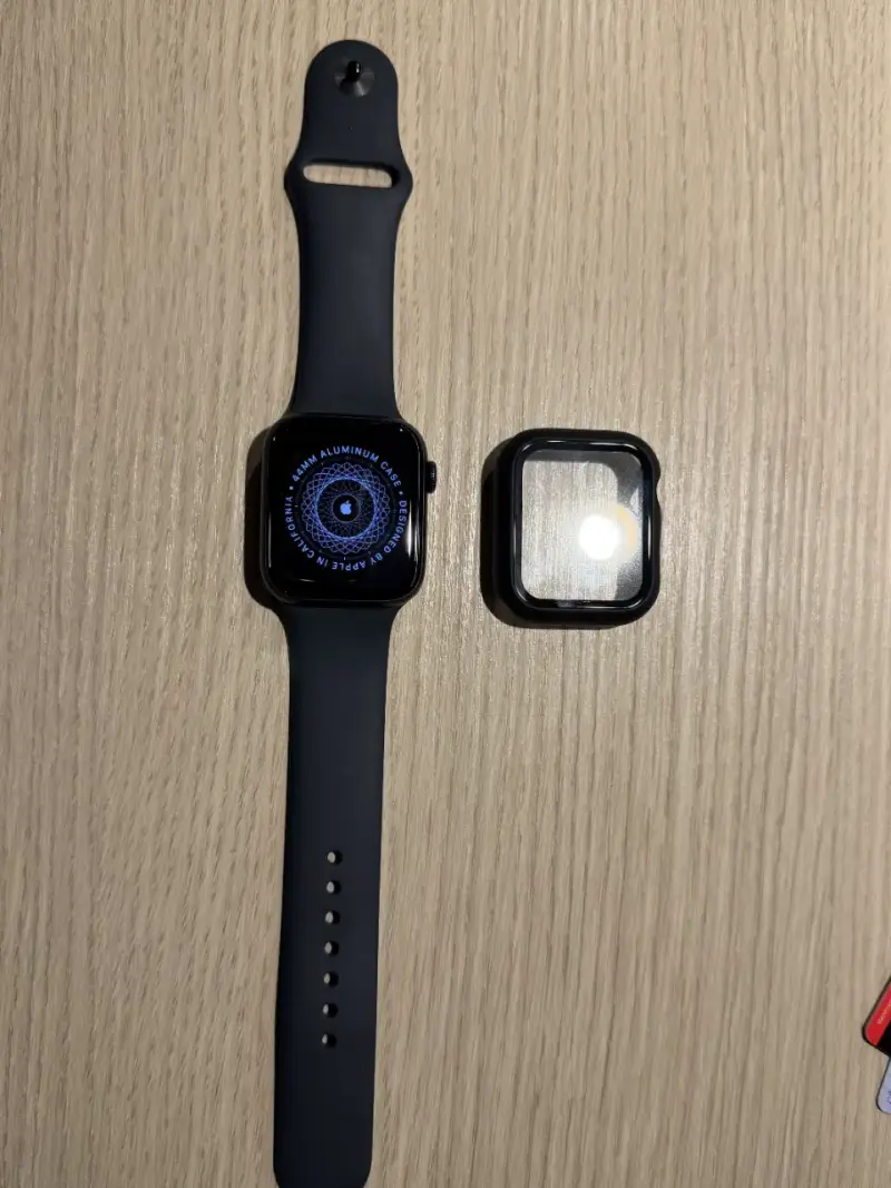 Apple Watch Series 6 44mm con correas adicionales - 1