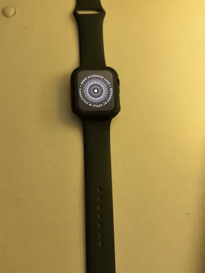 Apple Watch Series 6 44mm con correas adicionales - miniatura 2
