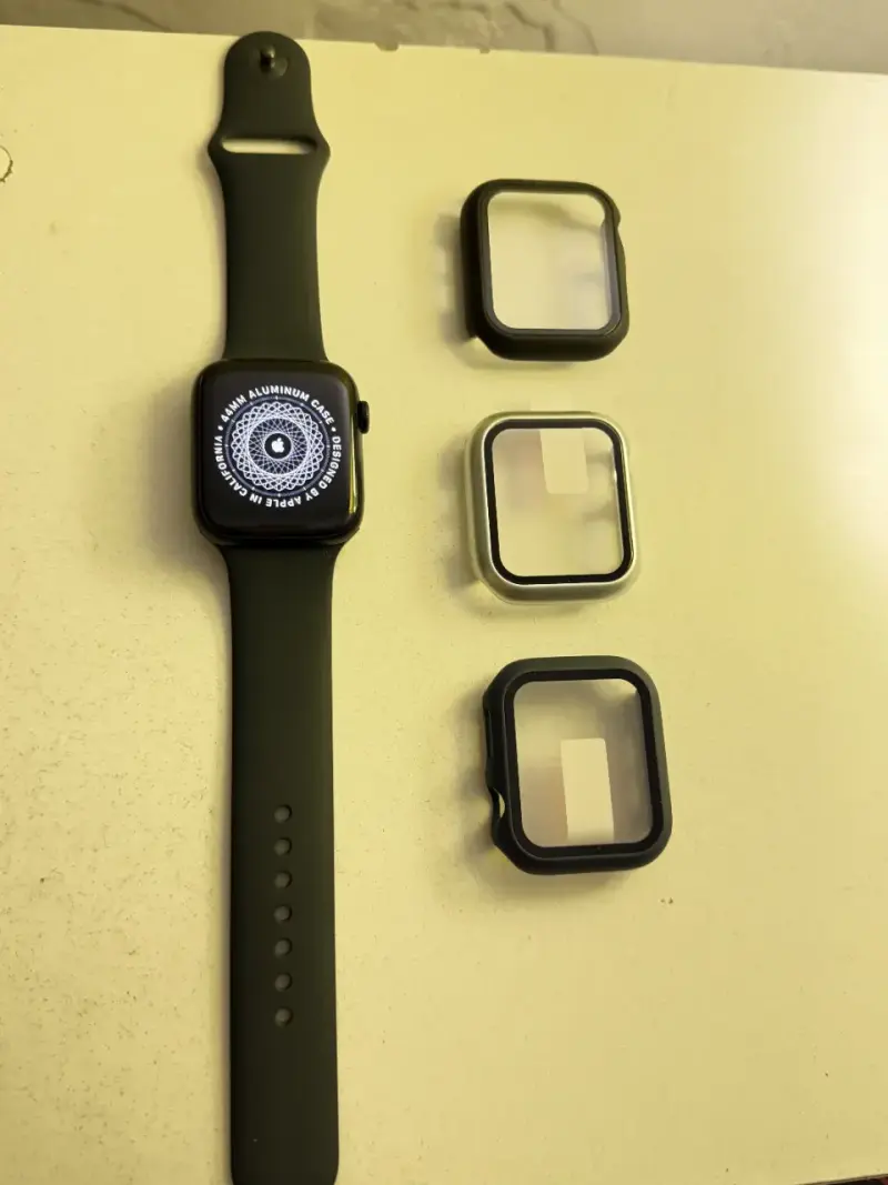 Apple Watch Series 6 44mm con correas adicionales - 3