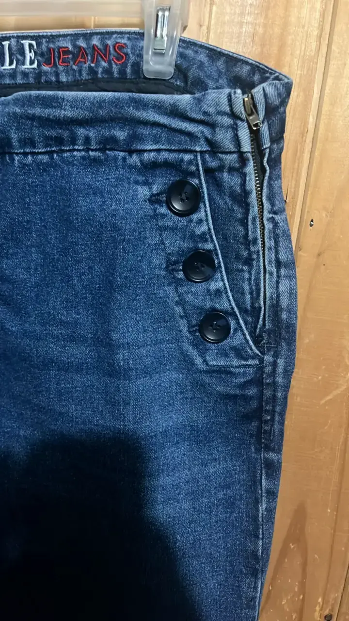 Jeans de mujer azul con botones Elle - 3