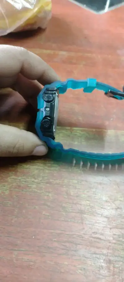 Reloj Casio G-Shock GA-2100 Azul Resistente - miniatura 1