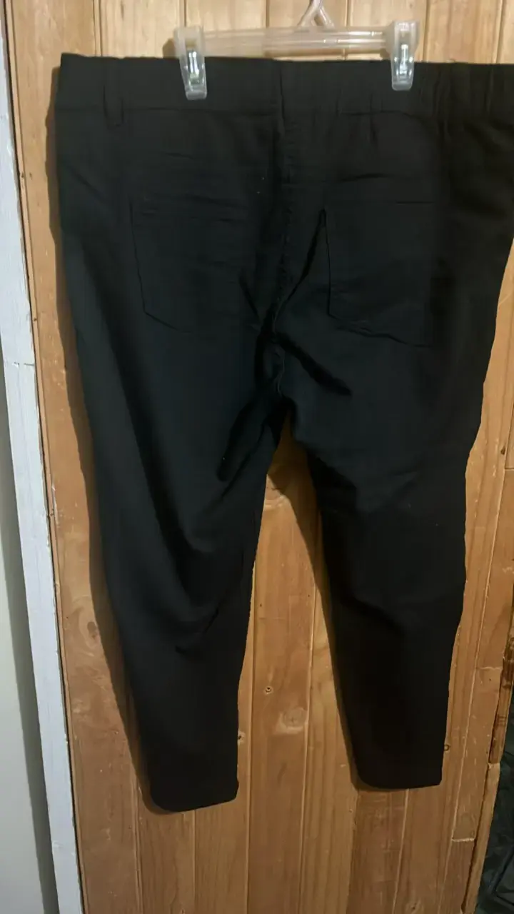 Pantalones negros de mujer talla grande - 3