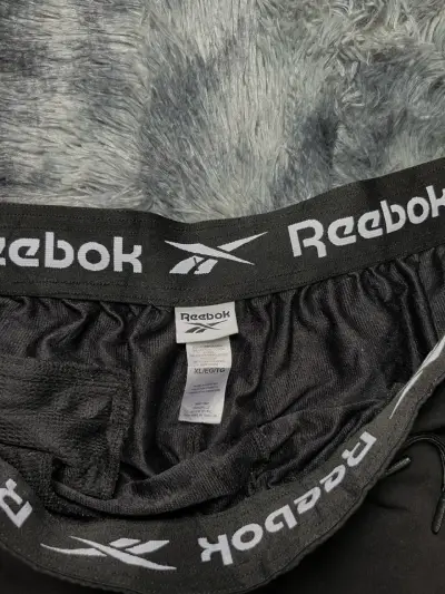 Pantalones deportivos negros Reebok para hombre - miniatura 5