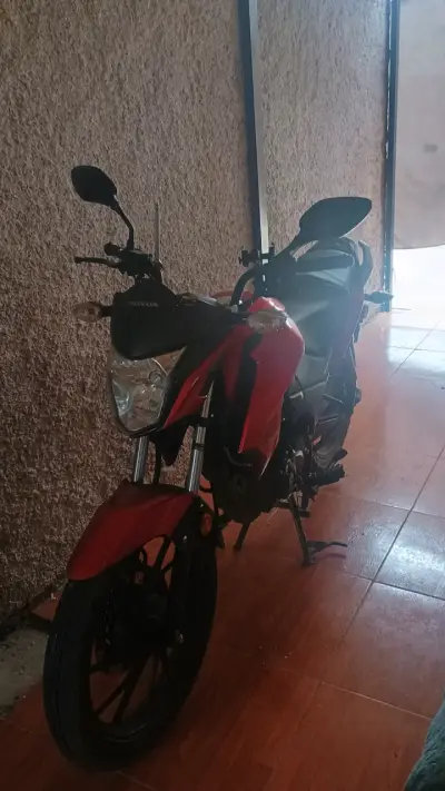 Arriendo de moto para examen de clase C - miniatura 2